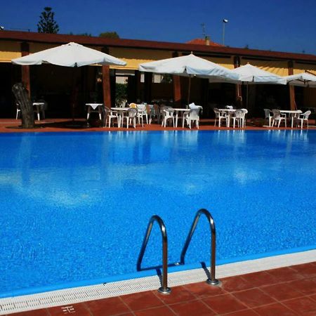 Residence Flora Paestum Esterno foto